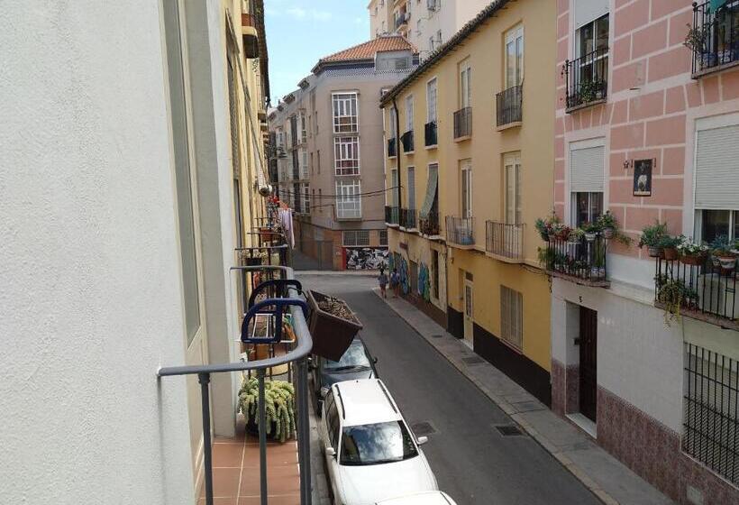 اتاق استاندارد با بالکن, La Siesta De Picasso