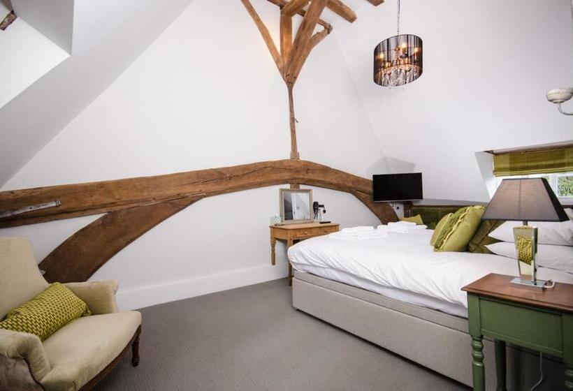 Júnior Suíte Cama King, The Dog At Wingham