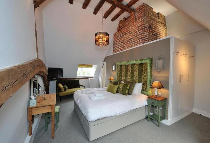 Júnior Suíte Cama King, The Dog At Wingham