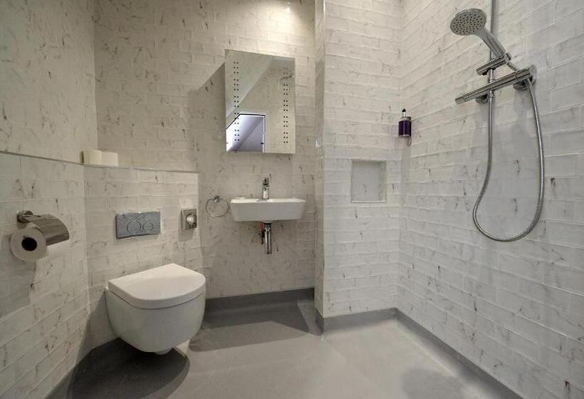 Júnior Suíte Cama King, The Dog At Wingham