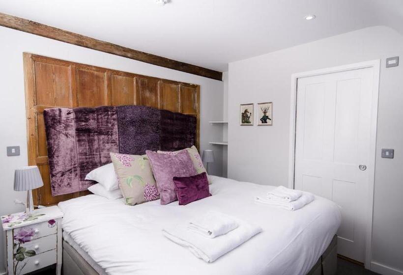 Quarto Estandar Cama King, The Dog At Wingham