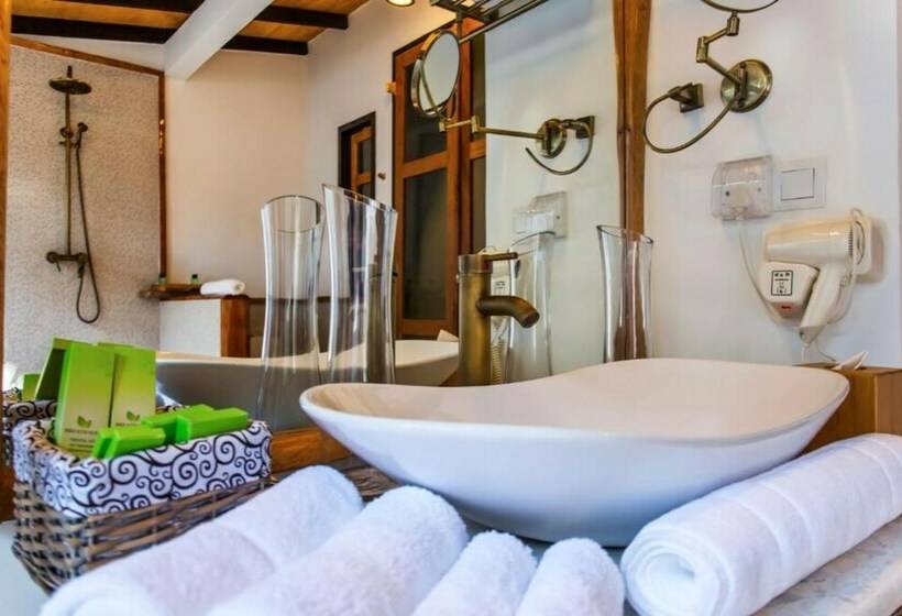 ویلای 1 خوابه, Aaaveee Nature's Paradise