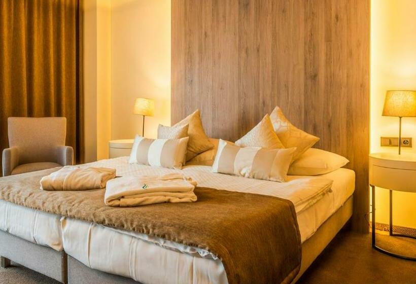 اتاق استاندارد, Aquacity Seasons