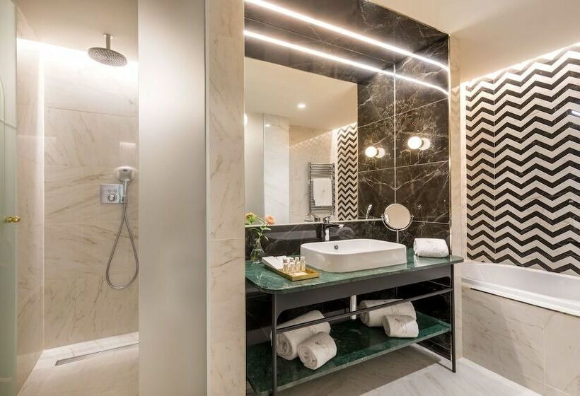 اتاق لوکس, Barcelo Torre De Madrid