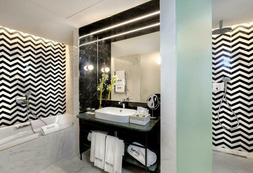 مجموعه ویستا شهر, Barcelo Torre De Madrid