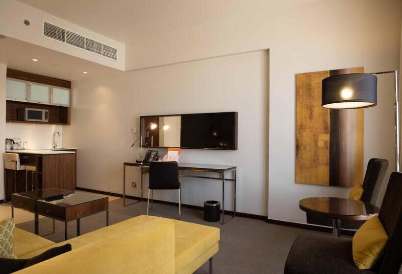 سوییت, Centro Capital Doha By Rotana