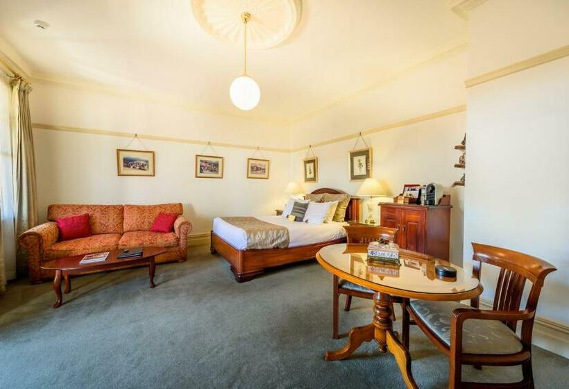 غرفة سوبيريور, Cobb & Co Court Boutique