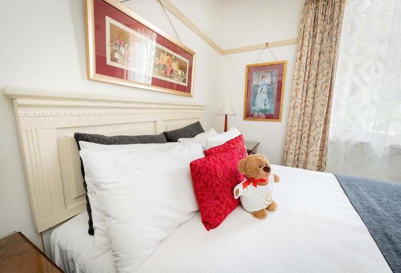 غرفة قياسية سرير ملكى, Cobb & Co Court Boutique