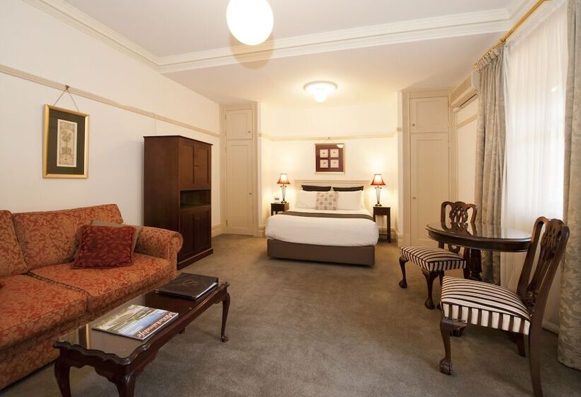 غرفة سوبيريور لذوى الاحتياجات الخاصة, Cobb & Co Court Boutique