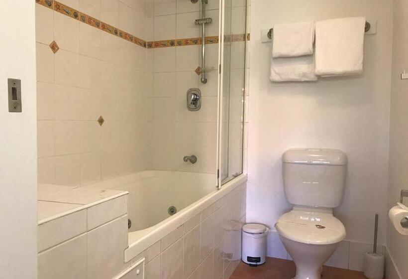 スタンダードスタジオ, Endless Summer Resort