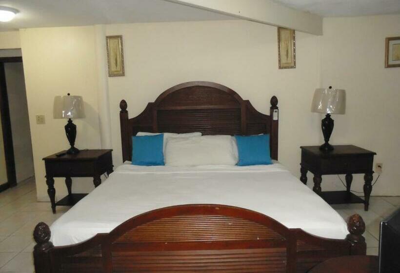 ویلای استاندارد 3 خوابه, Fosters West Bay Resort