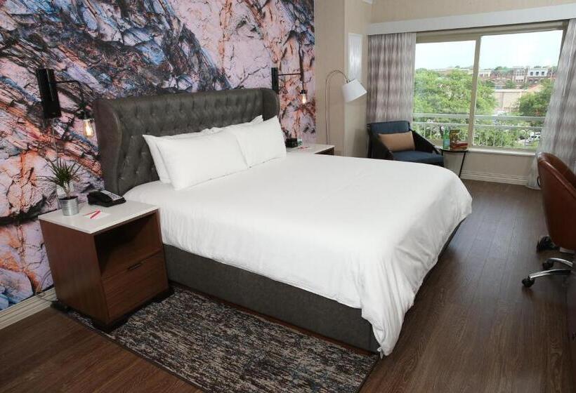 Standard Værelse King Size Seng, Indigo Naperville Riverwalk, An Ihg