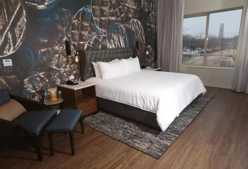 ダブルベッドスタンダードルーム, Indigo Naperville Riverwalk, An Ihg
