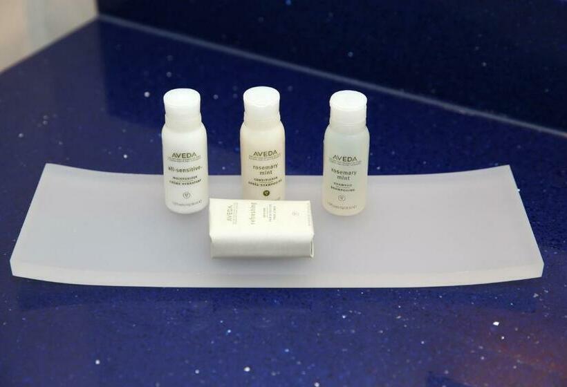 スタンダードルーム, Indigo Naperville Riverwalk, An Ihg