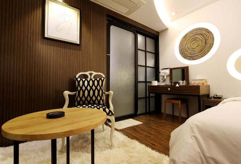 חדר פרמיום, Jeonju Mari