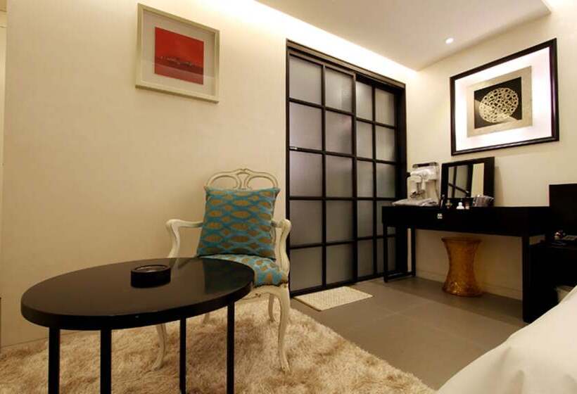 חדר פרמיום, Jeonju Mari