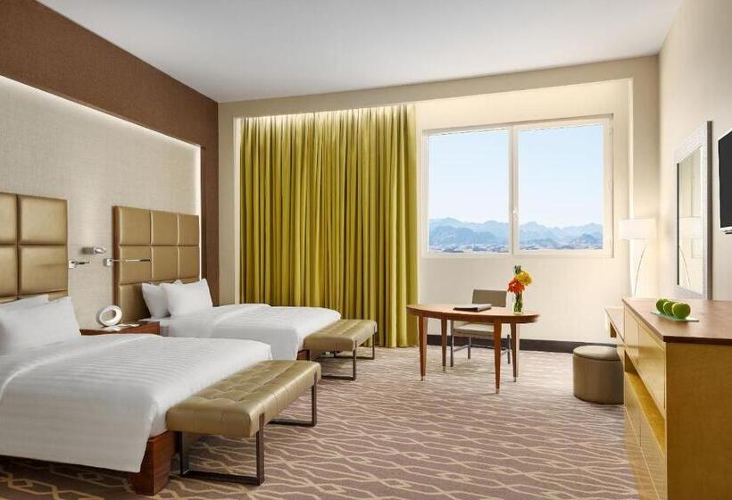 디럭스 룸, Millennium Hail