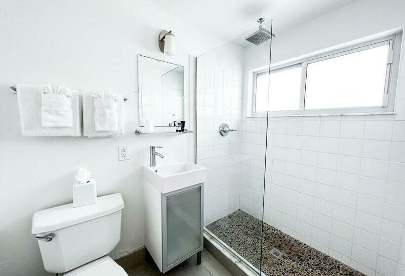 キングサイドベッドのスタンダードワンルーム, Royal Palms Resort & Spa