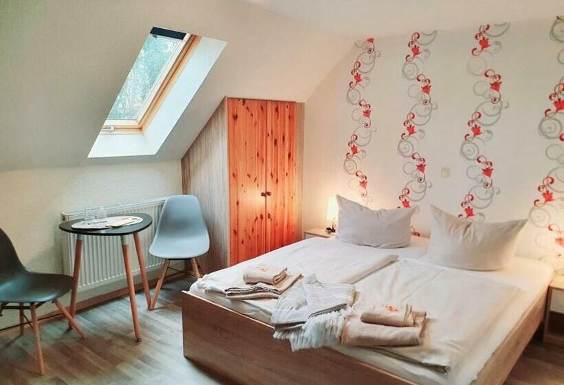 스탠다드 룸, Up Diek