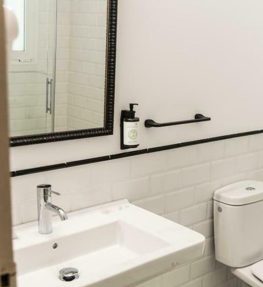 اتاق سوپریور, Nüa Alameda