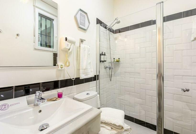 اتاق استاندارد, Nüa Alameda