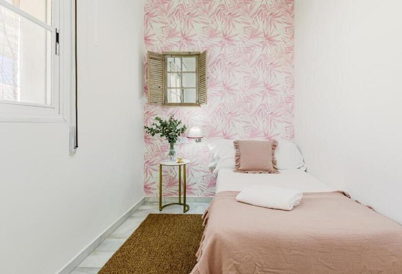 اتاق سوپریور سه تخته, Nüa Alameda