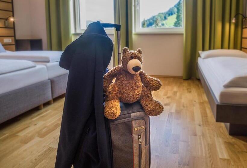 Четырехместный Номер Стандарт, Jufa Hotel Schladming