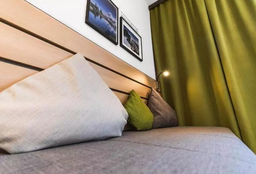 スーペリアトリプルルーム, Jufa Hotel Schladming