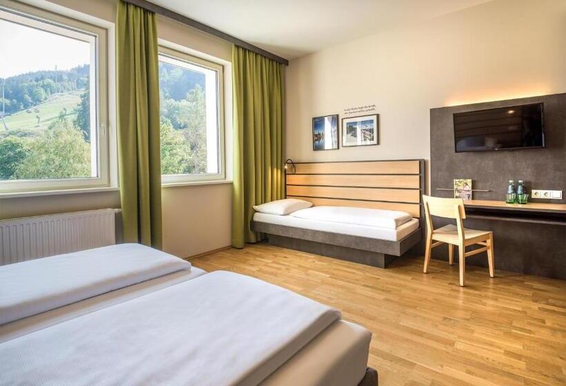 スーペリアトリプルルーム, Jufa Hotel Schladming