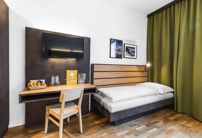 Номер Стандарт Трехместный, Jufa Hotel Schladming