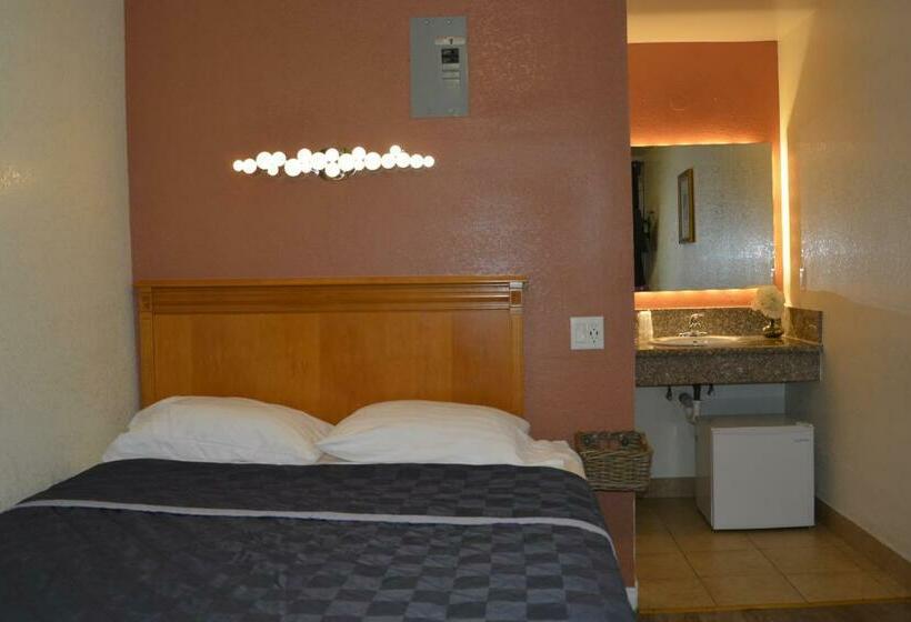 غرفة قياسية, Lincoln Park Motel