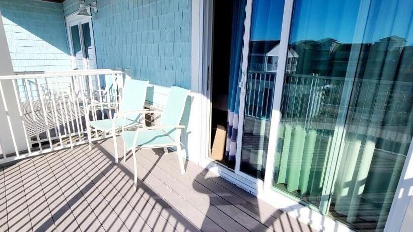 غرفة ديلوكس ذات إطلالة, Marina Bay Hotel & Suites, Ascend Hotel Collection