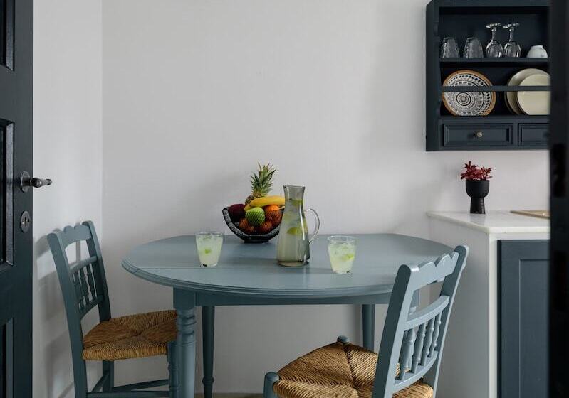 Полулюкс, Firalia, Casa In Rock Suites