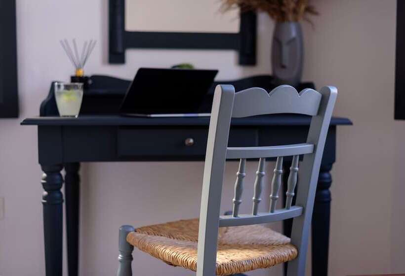 ジュニアスイート, Firalia, Casa In Rock Suites