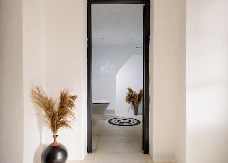 スイート, Firalia, Casa In Rock Suites