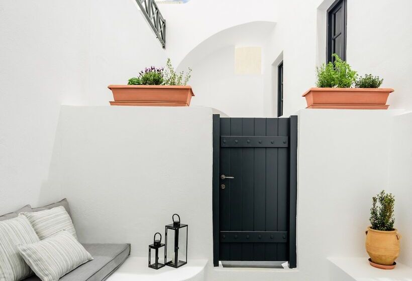 スイート, Firalia, Casa In Rock Suites