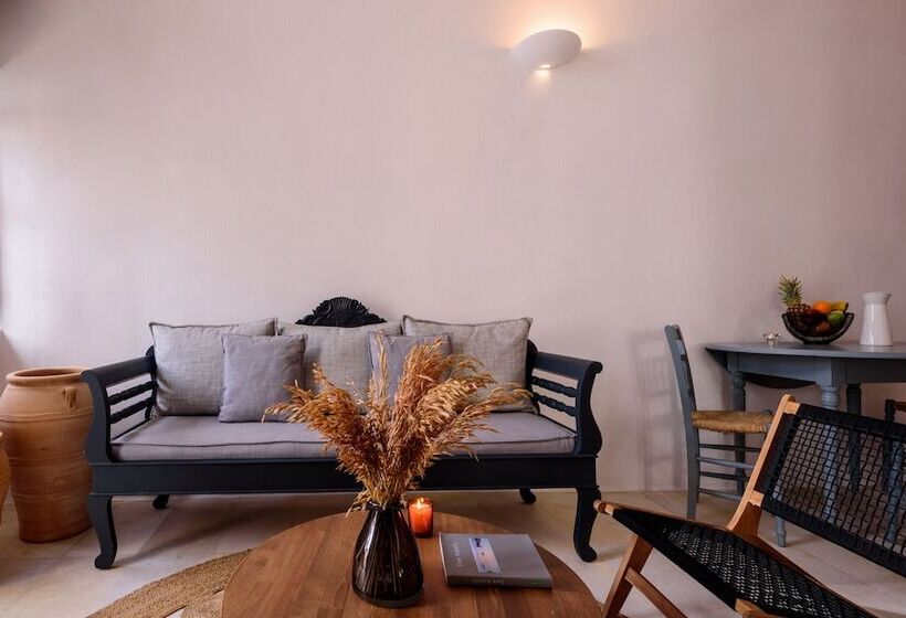 スイート, Firalia, Casa In Rock Suites