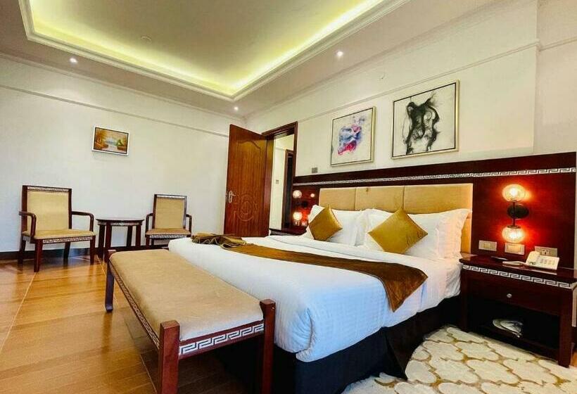 סוויטה, Base Ethiopia International