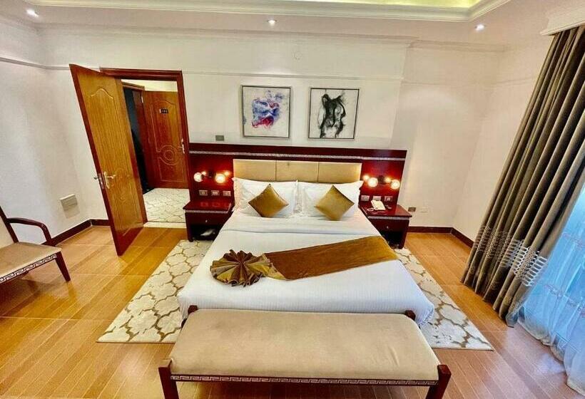 סוויטה, Base Ethiopia International