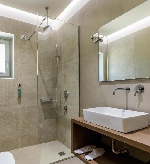 جناح مزود بتراس, Margazi Areopolis Luxury Rooms