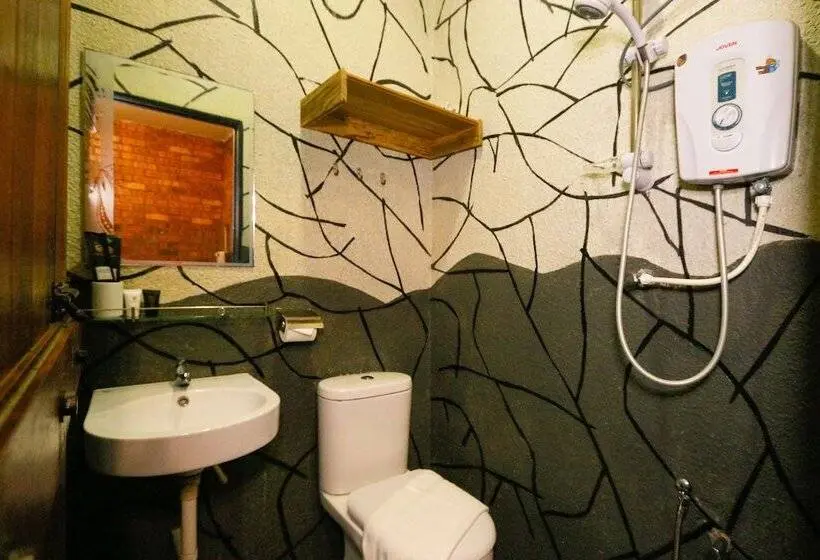 Chambre Supérieure, Anggun