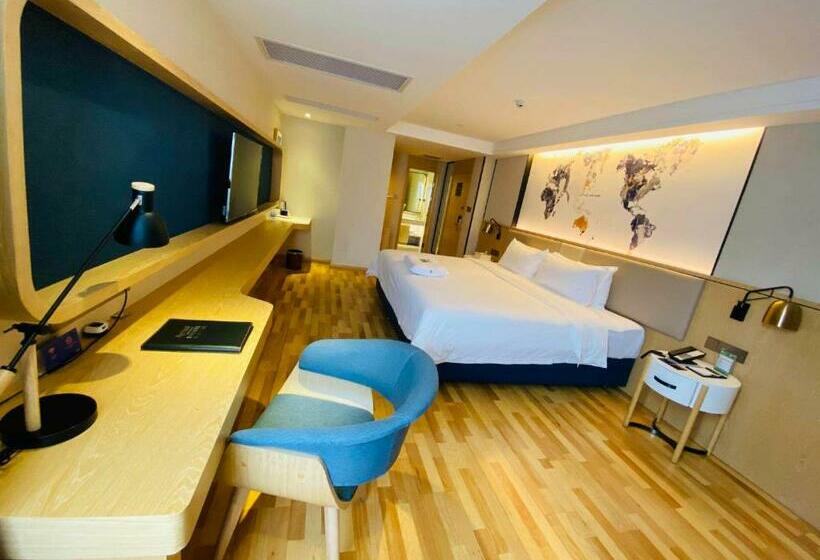 Номер Премиум, Kyriad Marvelous Hotel Shantou Railway Station