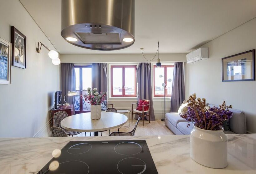 2 Bedroom Apartment Pool View, Aparthotel Oporto Alves Da Veiga