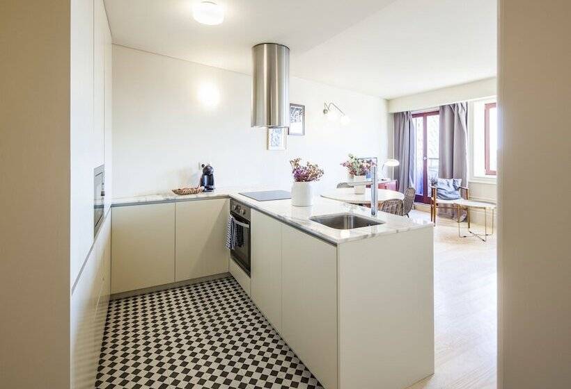 2 Bedroom Apartment Pool View, Aparthotel Oporto Alves Da Veiga