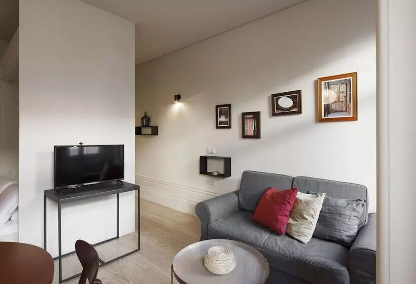 استودیوی استاندارد, Aparthotel Oporto Alves Da Veiga