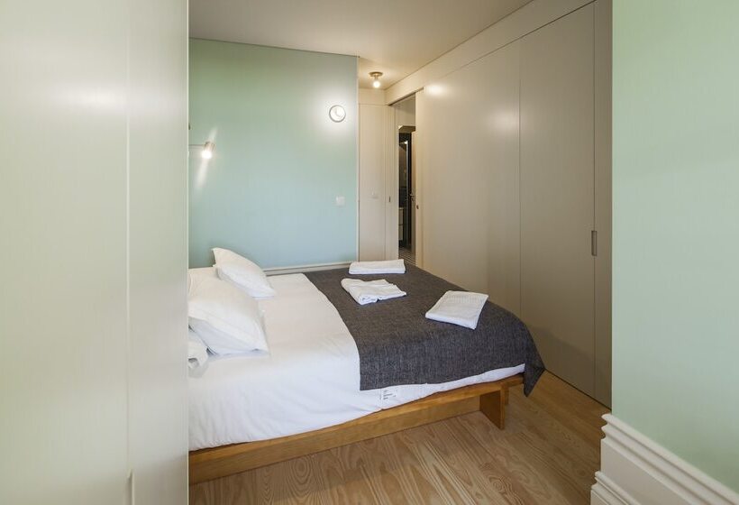 2 Bedroom Apartment Pool View, Aparthotel Oporto Alves Da Veiga