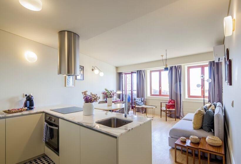 2 Bedroom Apartment Pool View, Aparthotel Oporto Alves Da Veiga