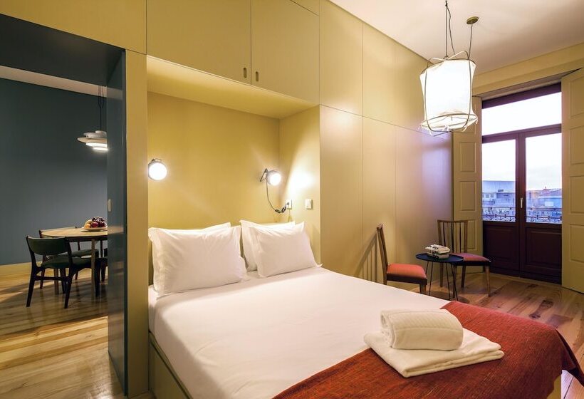 1 Bedroom Apartment with Balcony Pool View, Aparthotel Oporto Alves Da Veiga