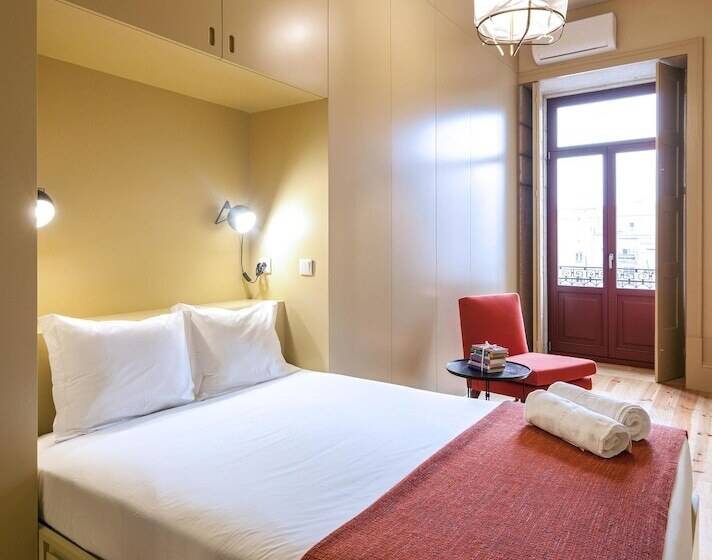 1 Bedroom Apartment with Balcony Pool View, Aparthotel Oporto Alves Da Veiga