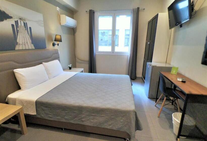 수피리어 룸, Achillion Hotel Piraeus